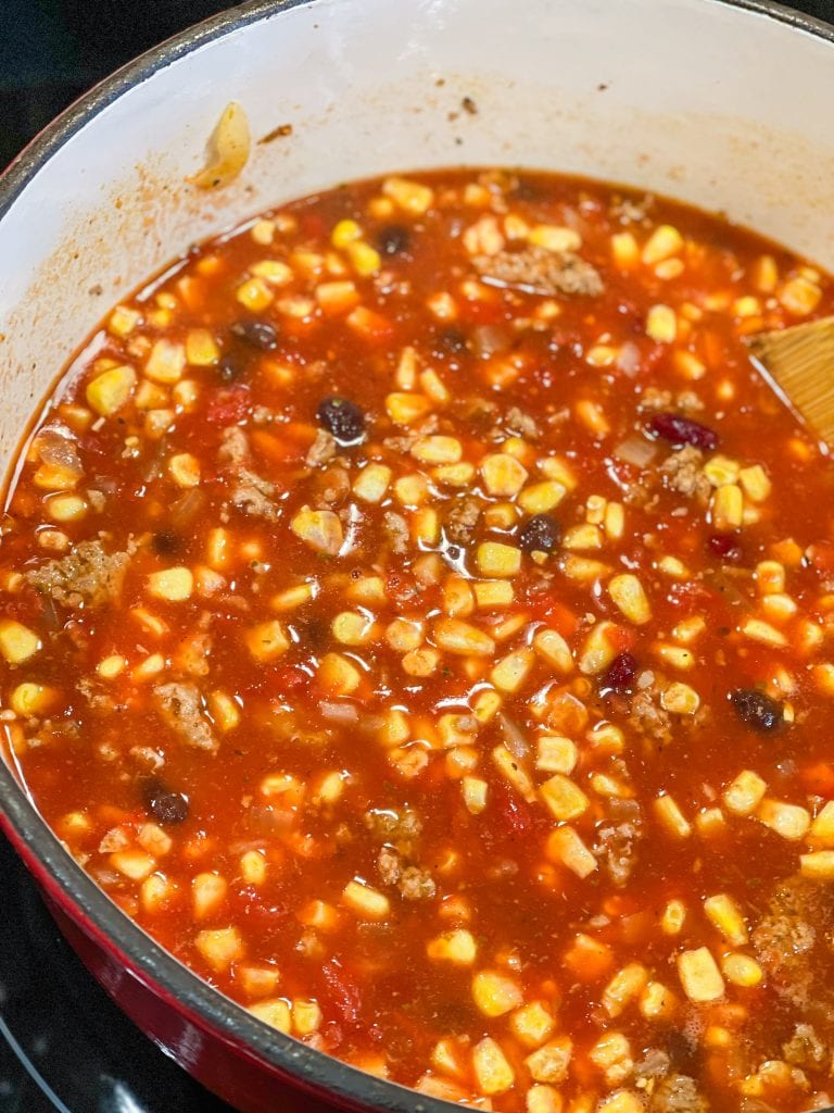 This homemade turkey chili is warm and hearty and still light and filling with lean ground turkey, beans, bright veggies, and warm spices. Make a batch on the weekend to meal prep and have lunch ready to go all week long.