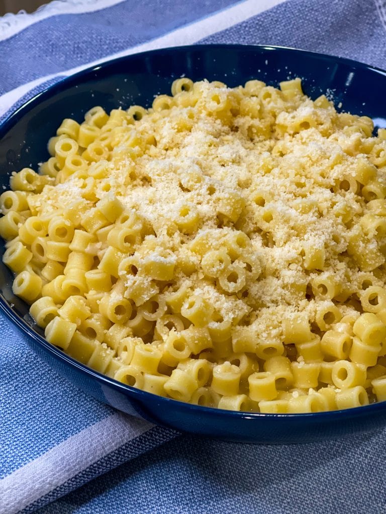 The best buttered noodles are easy, quick, kid approved and so comforting. This dish is perfect for a cold day, when you aren't feeling your best or when you need an easy kid friendly meal. 