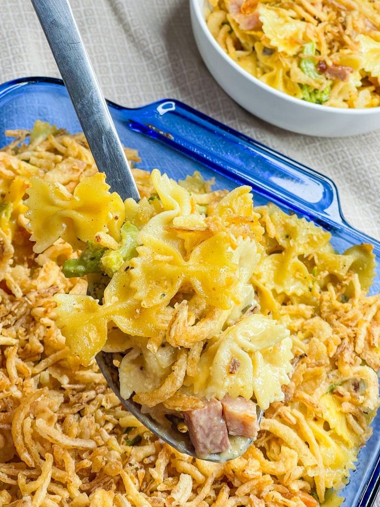 If you ever find yourself with leftover ham, maybe from a holiday dinner, this Leftover Cheesy Ham Casserole is the perfect recipe to use it up!