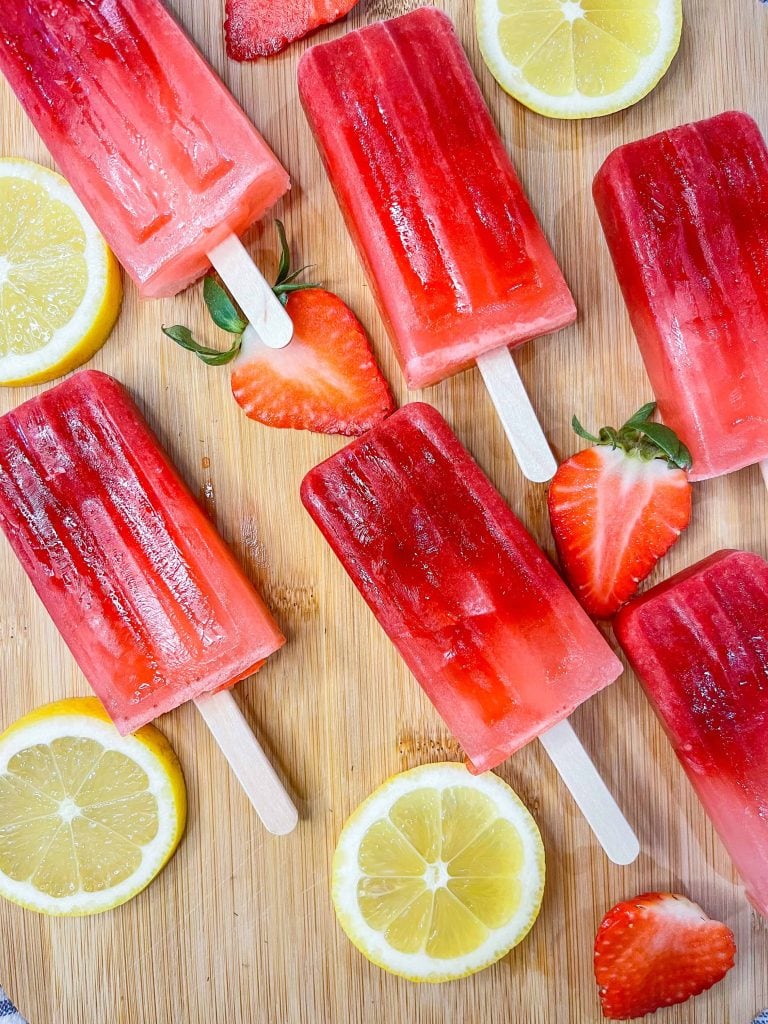 https://www.stephreallife.com/strawberry-lemonade-popsicles/