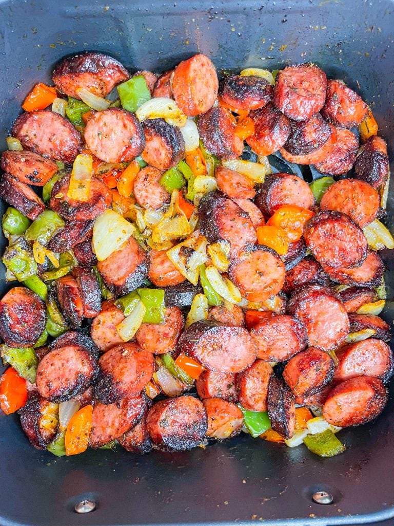 Air Fryer Kielbasa and Peppers is a delicious dinner cooked easily in your air fryer in just 15 minutes making it the perfect busy weeknight dinner.