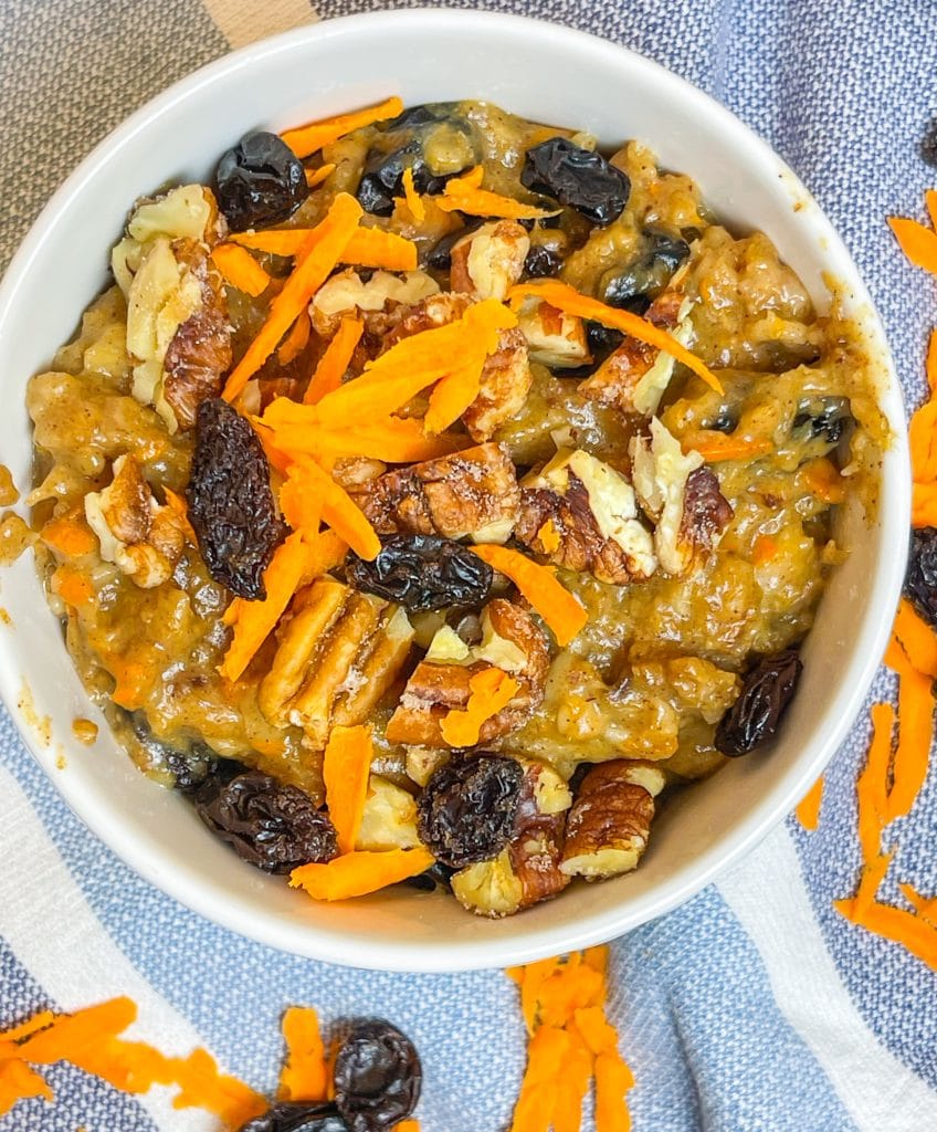 If you are a fan of overnight oats, you'll love this Slow Cooker Carrot Cake Oatmeal. It's filled with warm carrot cake flavors and a great make ahead breakfast.