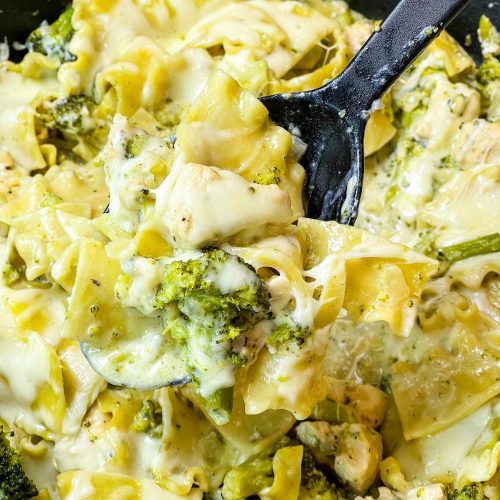 Chicken Broccoli Lasagna Skillet is a one pan dinner using chicken breast, frozen broccoli, heavy cream, chicken broth, and broken lasagna noodles. I always have a couple of noodles leftover when making lasagna and I never know what to do with them. Until now! This cheesy weeknight skillet dinner gets those random noodles out of your pantry and into a creamy, cheesy meal your family will love! If you don't have extra lasagna noodles, you can use any random noodles you have on hand.