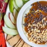 Love the combination of apples and caramel? Me, too! You'll love this super simple Caramel Apple Dip made with just 3 easy ingredients.