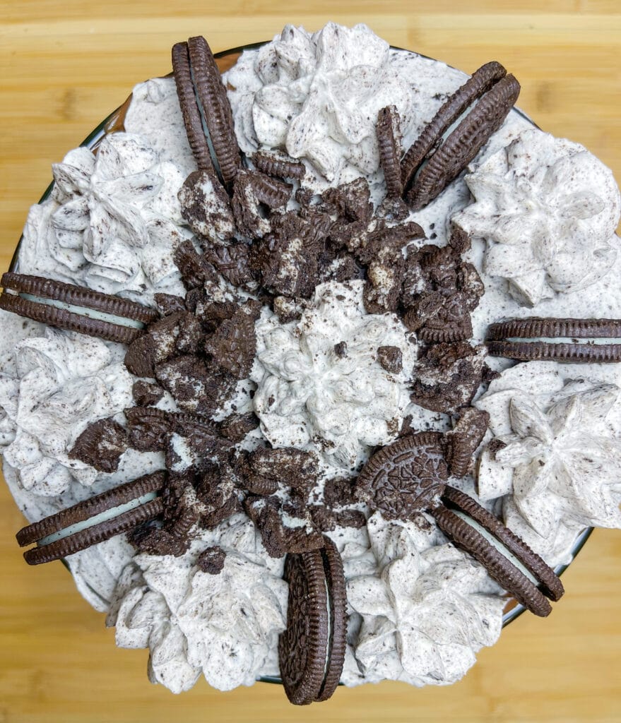 Are you a chocolate lover? I mean, do you really love all things chocolate? If so, this incredibly decadent Chocolate Oreo Brownie Trifle is for you! It's a chocolate lover's dream with a layer of brownies, creamy chocolate pudding, Oreo cookies, all topped off with a homemade Oreo whipped cream. It's divine!